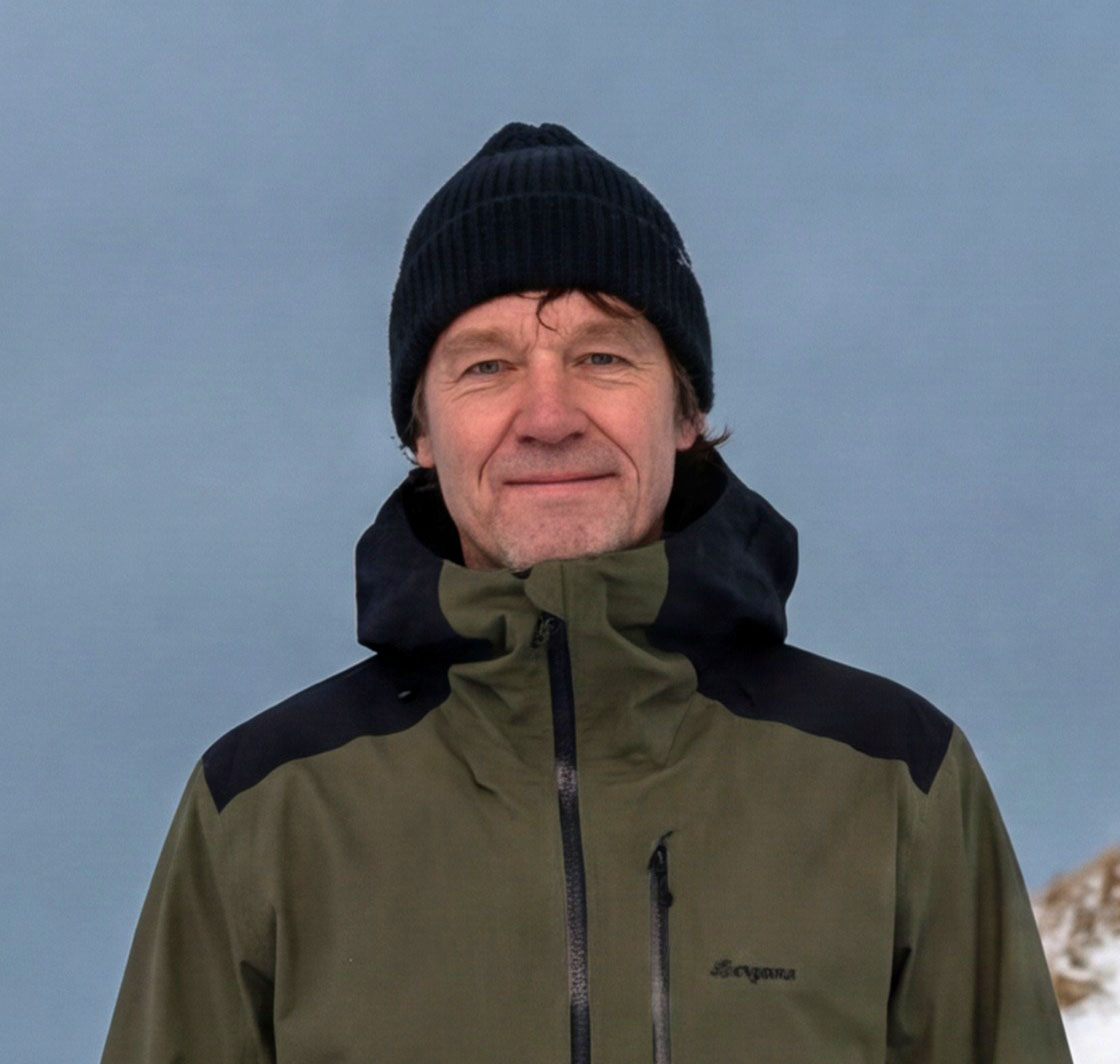 The Arctic Awakening morten guide sq